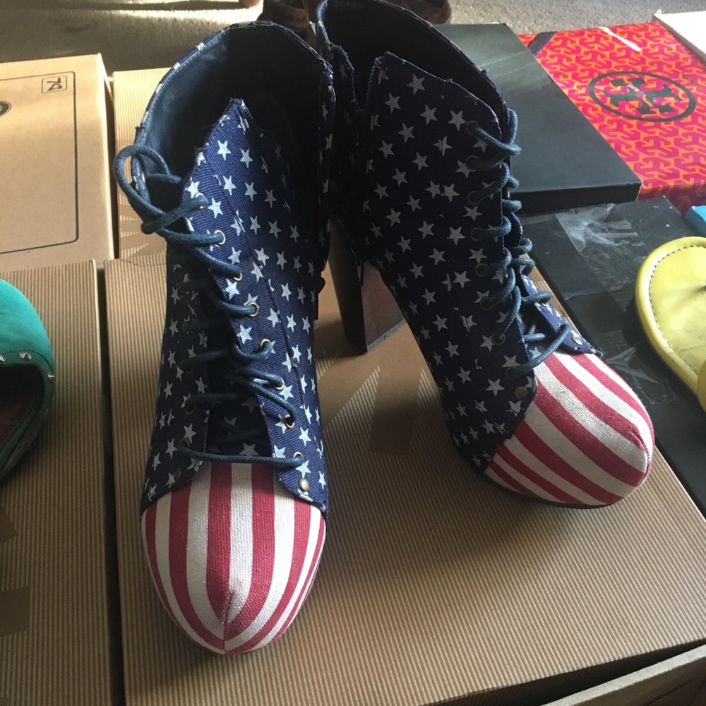bucco high heels ankle boots size 6.5